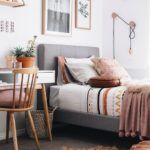 kolorowa sypialnia w stylu skandynawskim