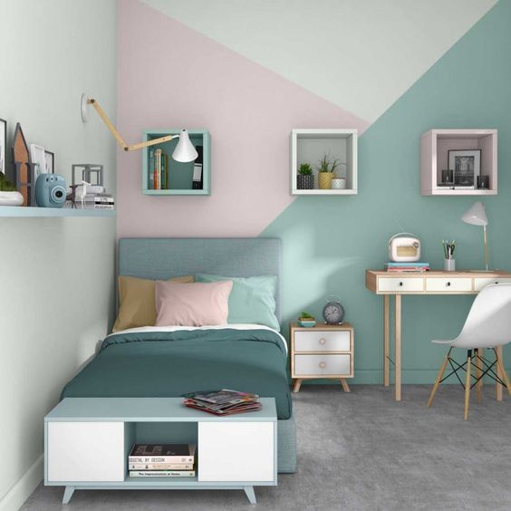 Sypialnia dziecka w pastelowych kolorach - kolorowe ściany