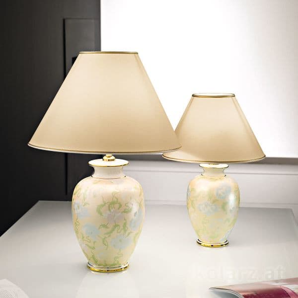 klasyczna lampa stołowa, pastelowy wzór