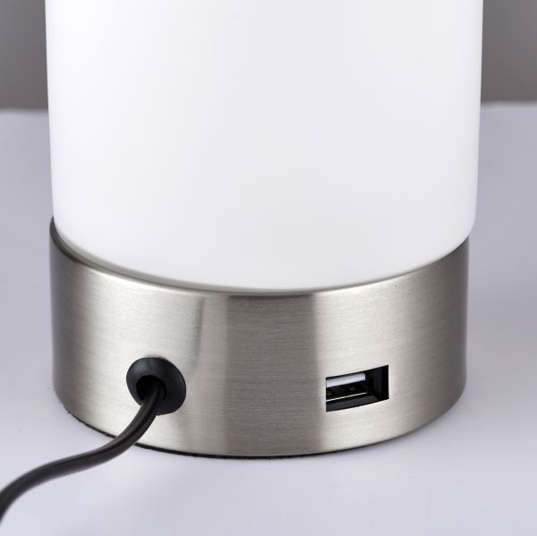 srebrna lampa stołowa z portem USB