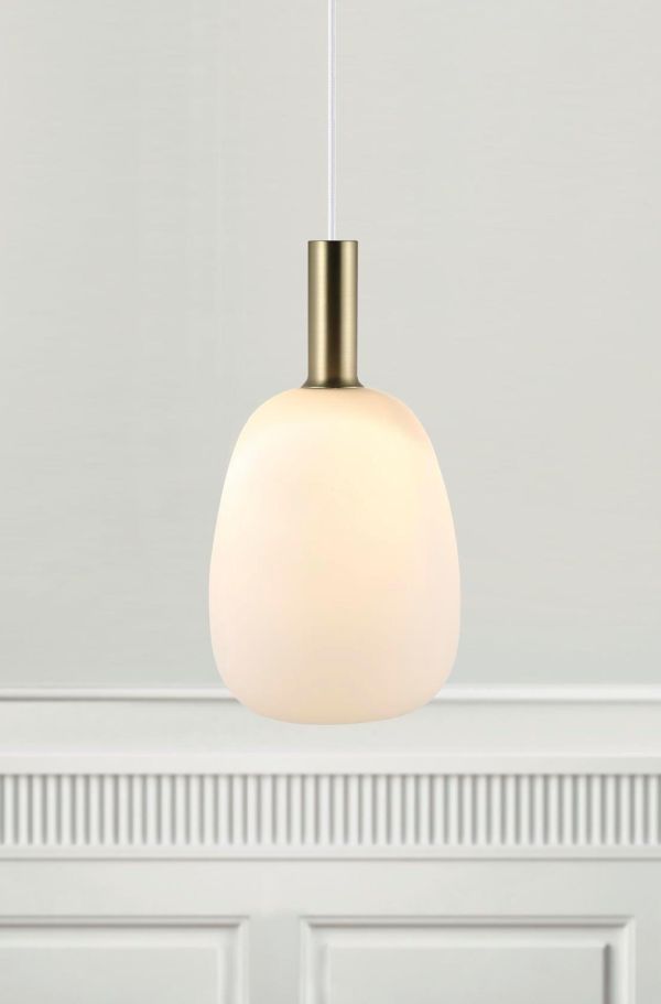 nowoczesna lampa wisząca, biała, szklana bańka