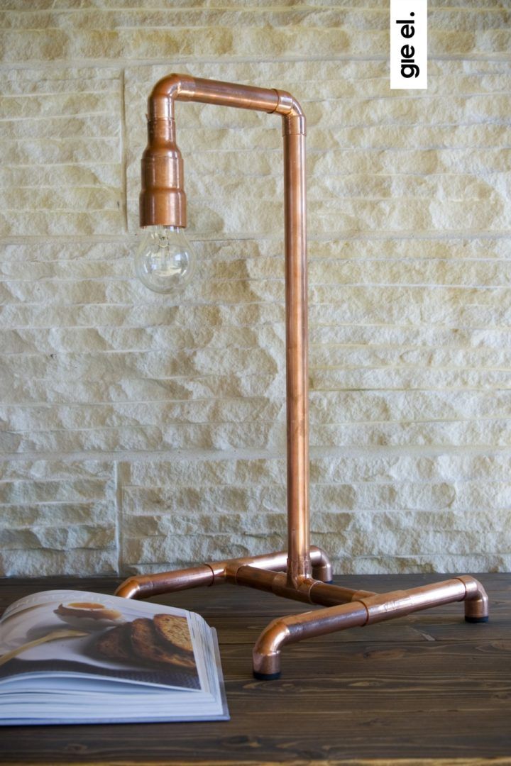industrialna lampa stołowa z rurek miedzianych, przemysłowa