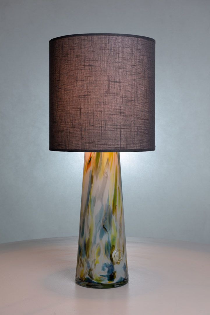 lampa stołowa z kolorowego szkła, szary abażur