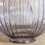 szklana lampa owalna podstawa
