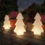 oświetlenie świąteczne do ogrodu choinka