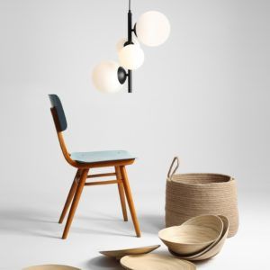 Czarna lampa wisząca nad stół Bloom 4 - szklane kule