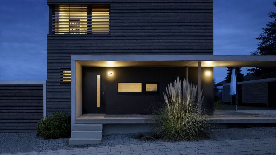 oświetlenie nowoczesne numer domu