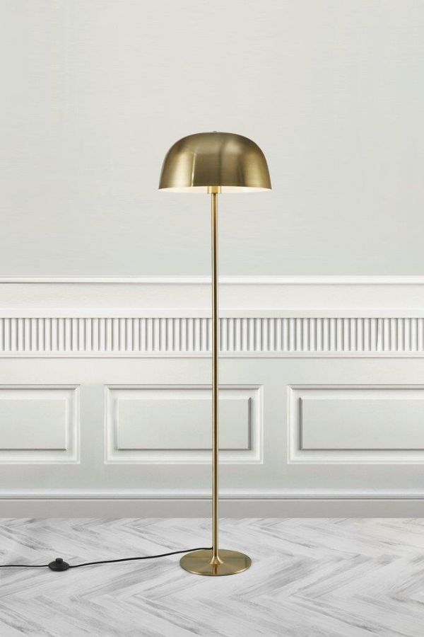 lampa podłogowa do salonu złota