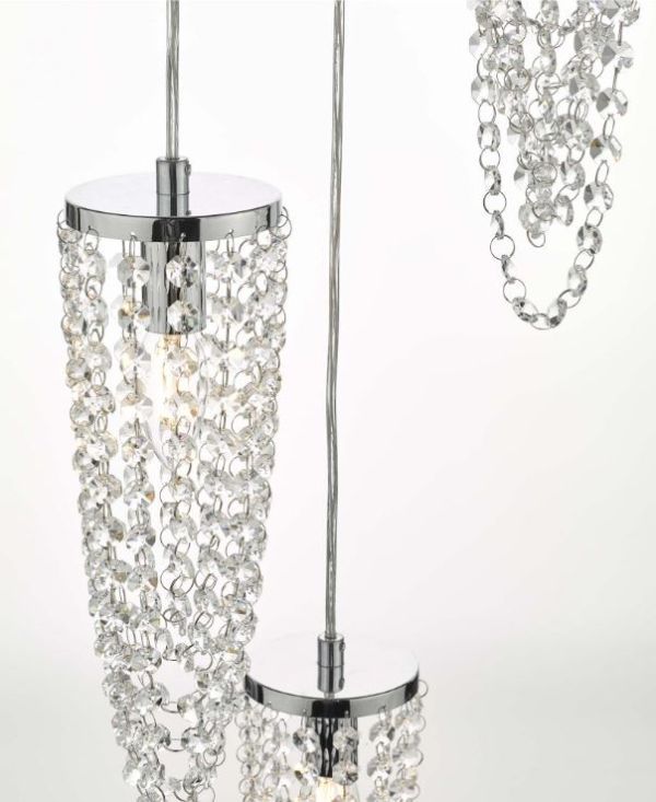 srebrna lampa wisząca z kryształkami
