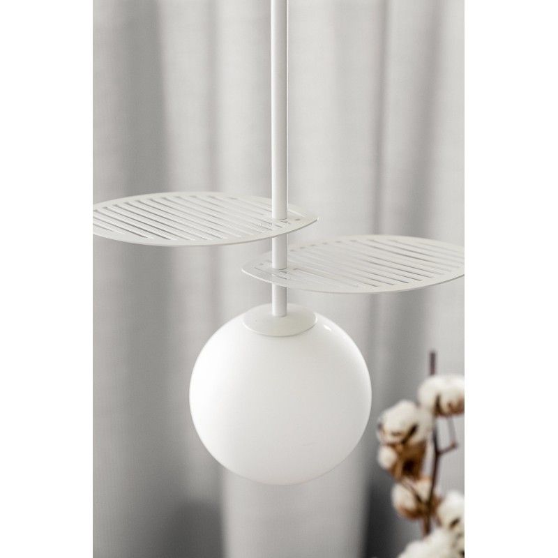 biała lampa wisząca dekoracyjne listki nowoczesna