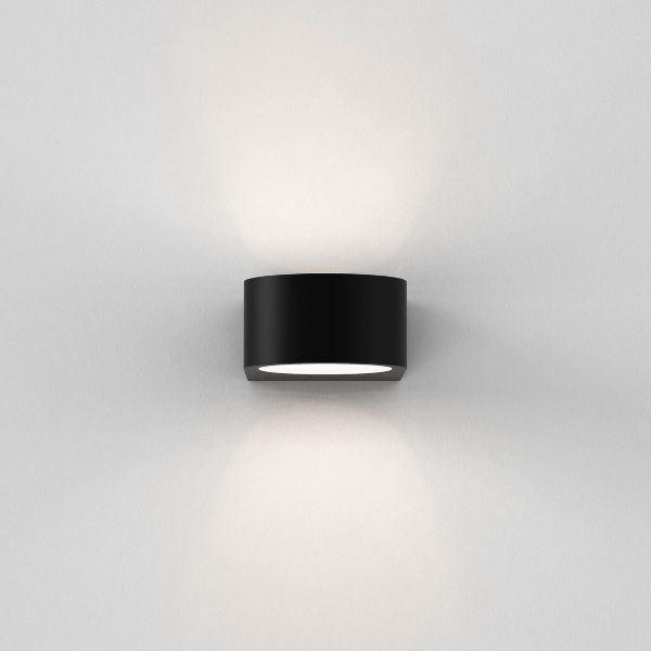 czarny nowoczesny kinkiet LED