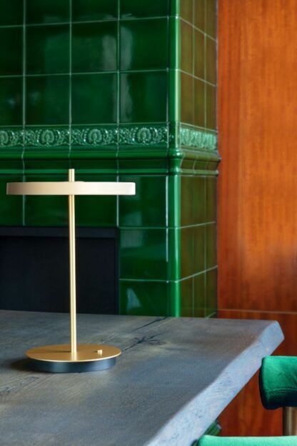Oryginalna lampa stołowa do pokoju w stylu vingae