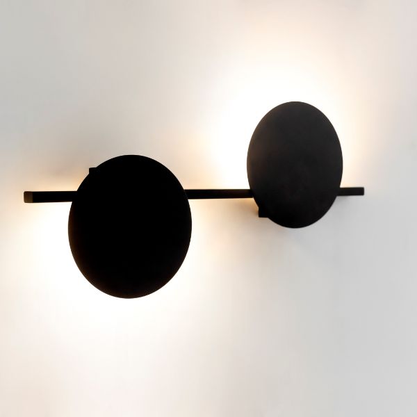 Designerski kinkier Eris - dwa czarne kółka, LED