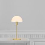M Ellen złota lampa stołowa w skandynawskim stylu na stolik