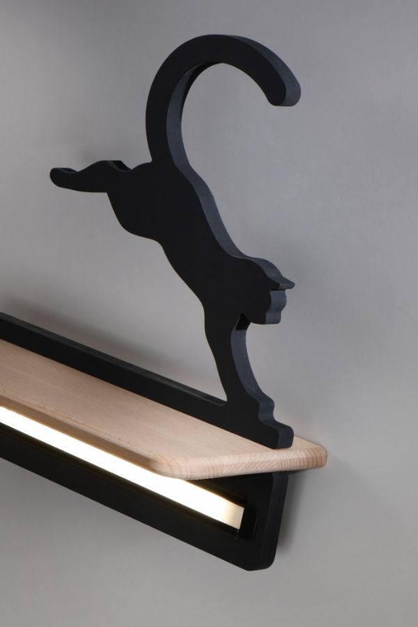 Lampa LED w kształcie kota z półką