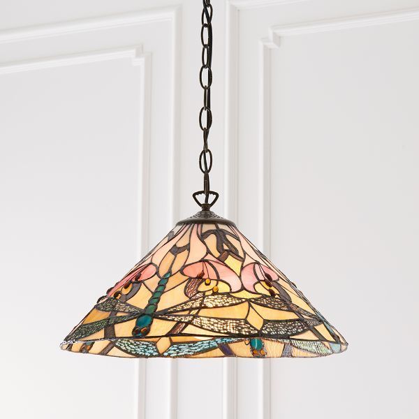 Elegancka lampa wisząca z dekoracyjnym szklanym kloszem