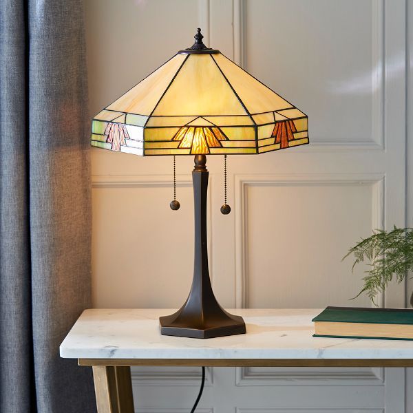 Stołowa lampa do salonu w stylu vintage