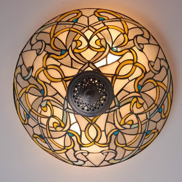 Lampa sufitowa z dekoracyjnym witrażowym kloszem