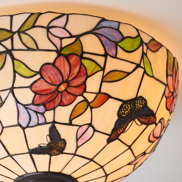 Lampa sufitowa z motywem kwiatów i motyli