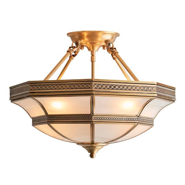 Lampa sufitowa w kolorze złotym w stylu klasycznym