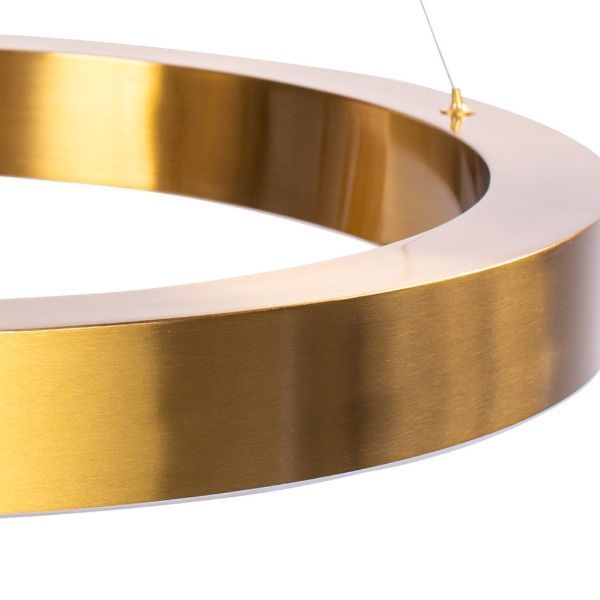 Lampa ring w kolorze złotym z mocowaniem