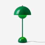 Lampa stołowa w kolorze zielonym z przewodem