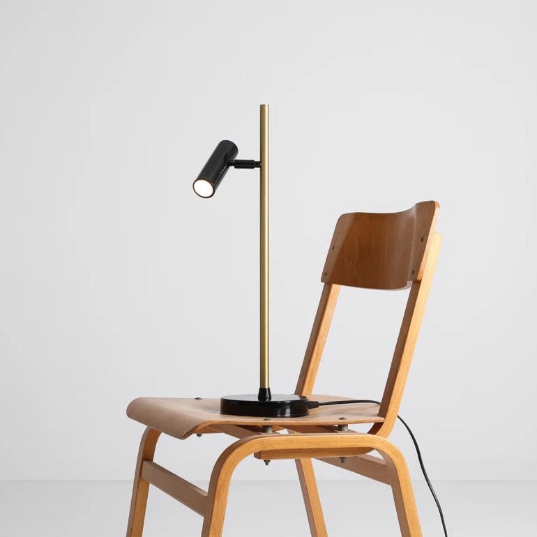 Lampa biurkowa czarno-złota Trevo - mosiądz
