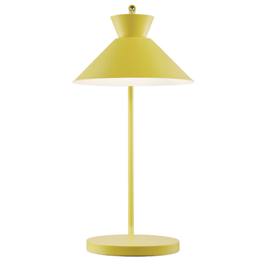 Żółta lampa biurkowa ze stożkowym kloszem