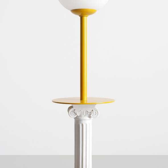 Lampa stołowa na podstawie koloru żółtego