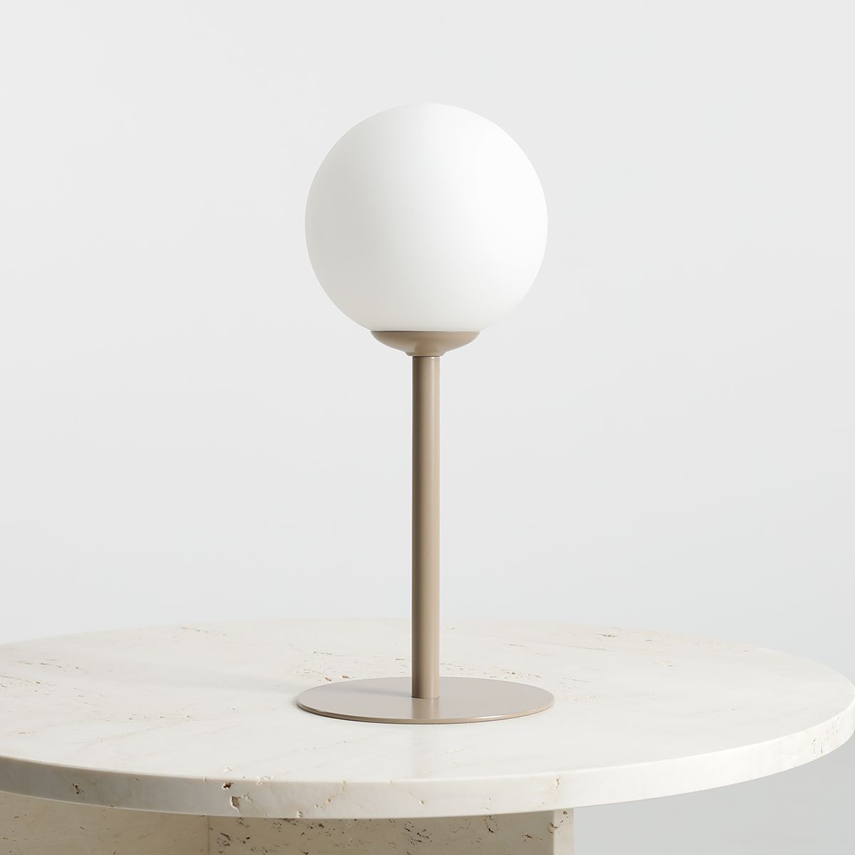 Beżowa lampa stołowa Pinne - mleczny klosz, limitowana kolekcja Artera Colours - 2