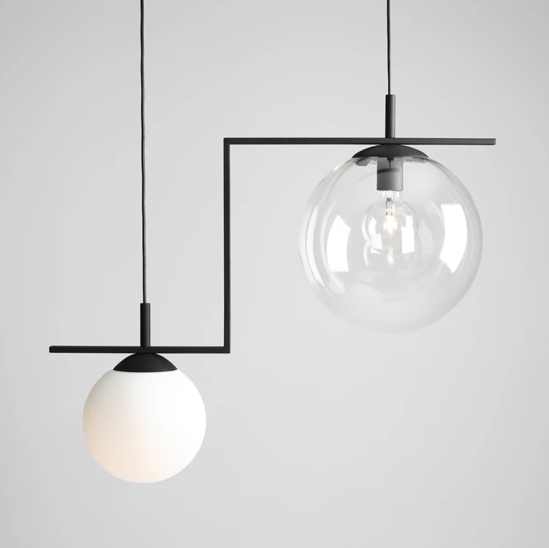 Oryginalna czarna lampa wisząca Zac - szklane kule