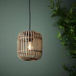 bambusowa lampa wisząca do salonu