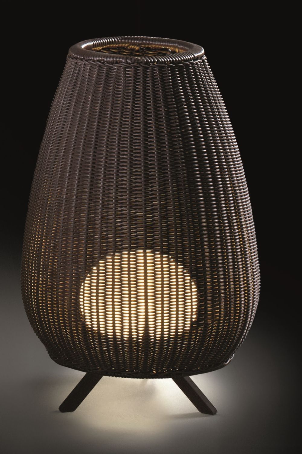 Lampa stojąca Amphora - brązowy klosz, IP66, LED
