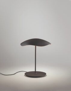 Czarna lampka stołowa dekoracyjna Valentina M/29 - miedziany środek