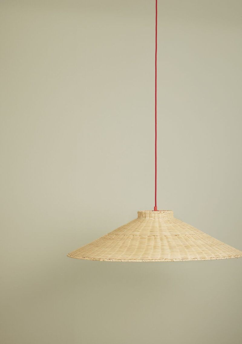 chand - lampa wisząca wiklinowa z czerwonym zawieszeniem