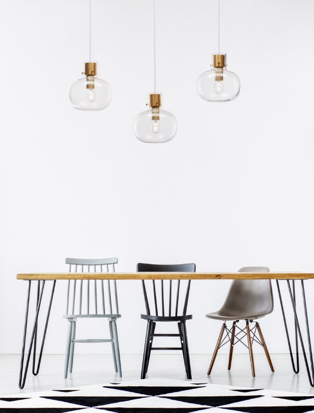 3-punktowa lampa wisząca Mellu 3 - nad stołem