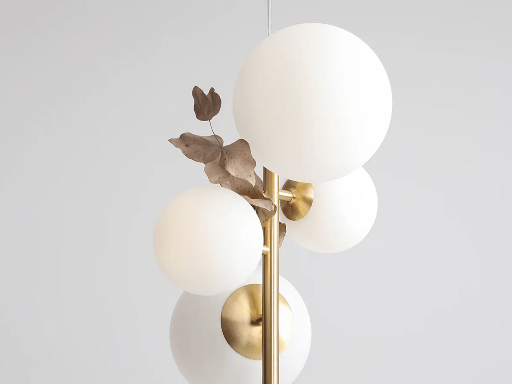 złota lampa bloom 4 klosze