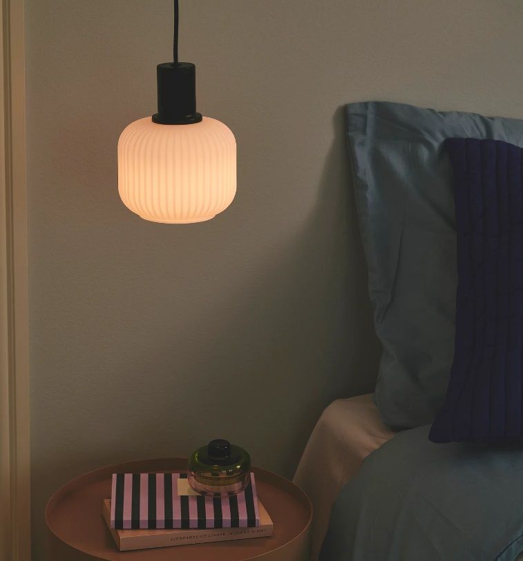 Lampa wisząca do sypialni nad szafkę - Milford Mini