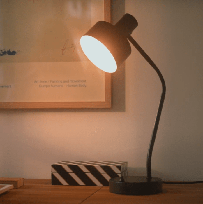 Lampka biurkowa z ciepłą barwą światła - Nordlux Matis
