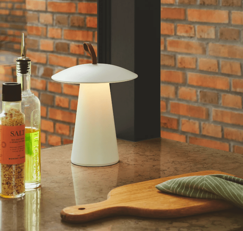 Lampka stołowa do kuchni Ara 2 LED - biała