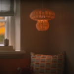 Wiklinowa lampa wisząca do sypialni Allie