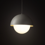 Lampa wisząca z mleczną kulą Bono TK 27cm