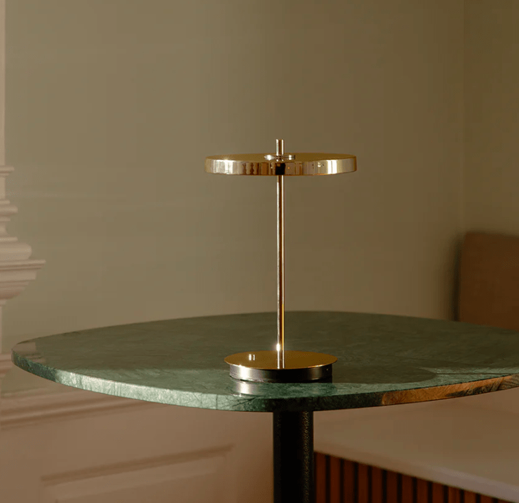 Złota lampa stołowa do salonu Asteria Move V2