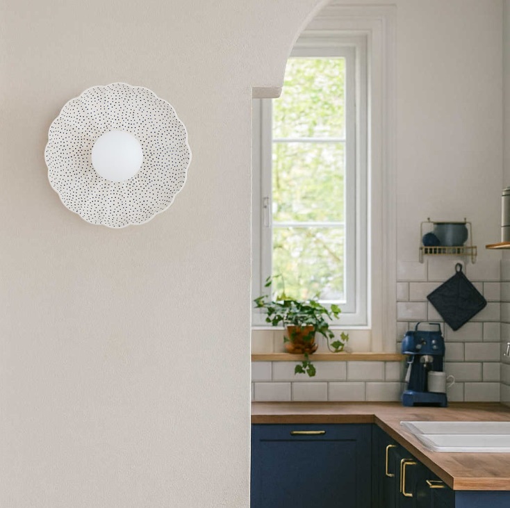 Ceramiczny kinkiet - plafon Boll do przedpokoju - rękodzieło z ceramiki Bolesławiec