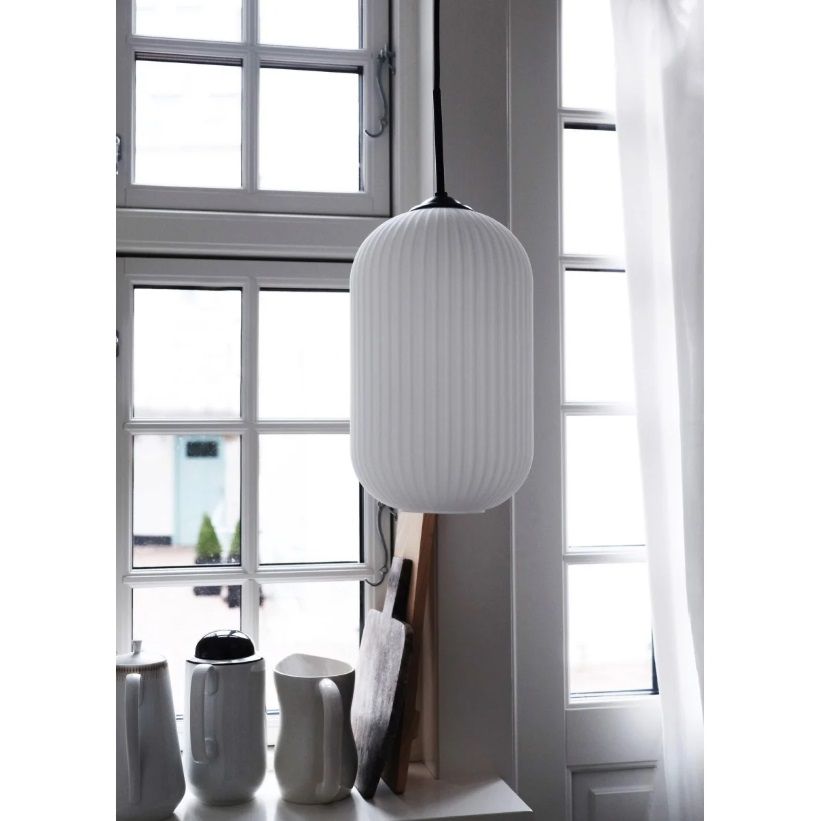 Elegancka lampa wisząca do kuchni Riflet D14