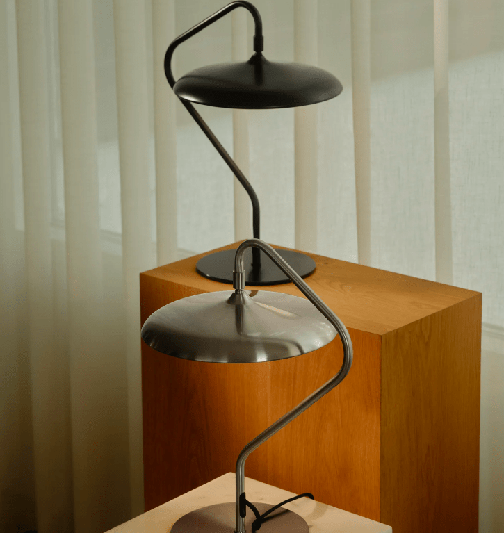 Lampa stołowa do salonu Artist LED - DFTP - płaska