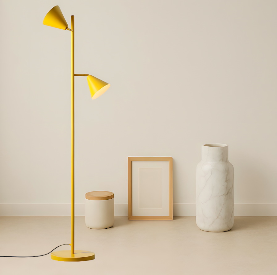 Żółta lampa podłogowa Form Mustard - 2 do salonu