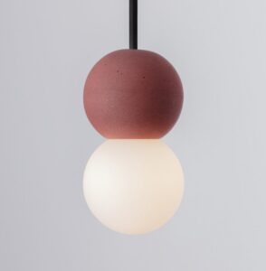 Betonowa lampa wisząca StoneBall - czerwona