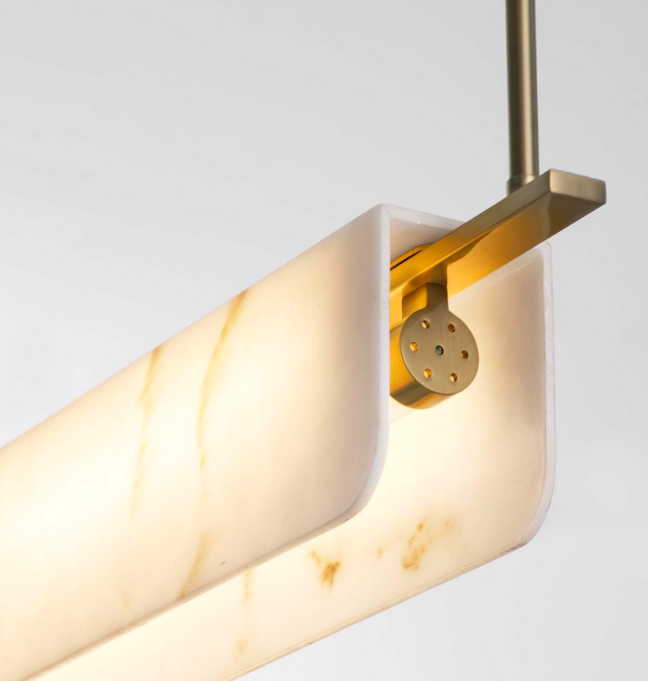 Złota liniowa lampa wisząca Lunalith - marmur