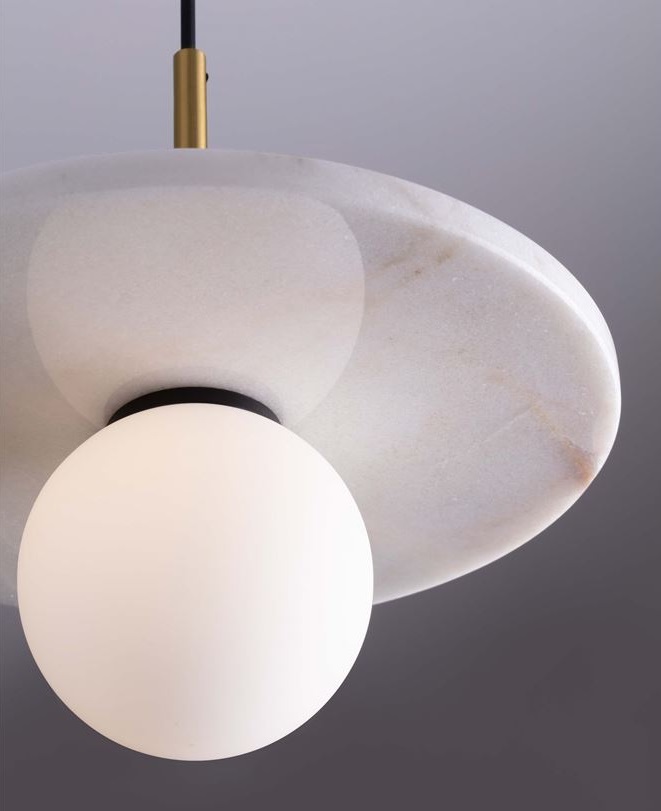 Marmurowa lampa wisząca Kivra